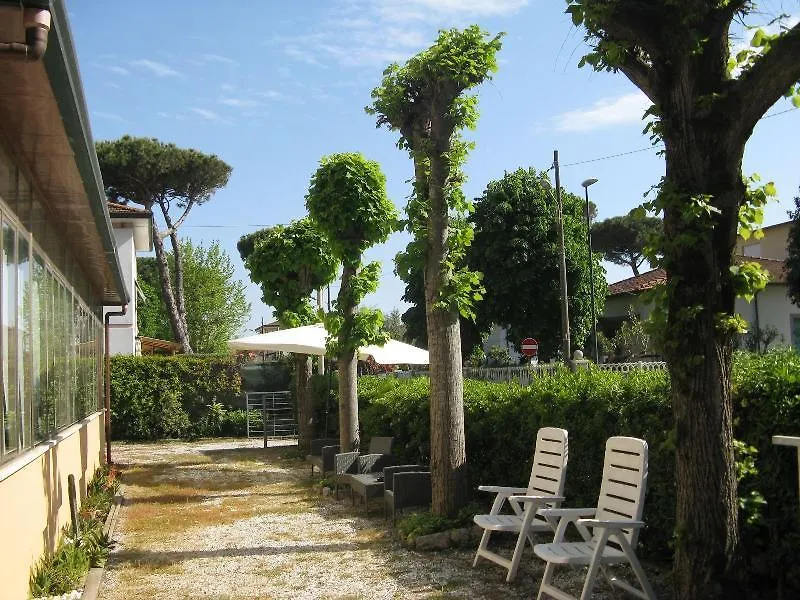 Hotel Luca Lido di Camaiore 3*,  Italia