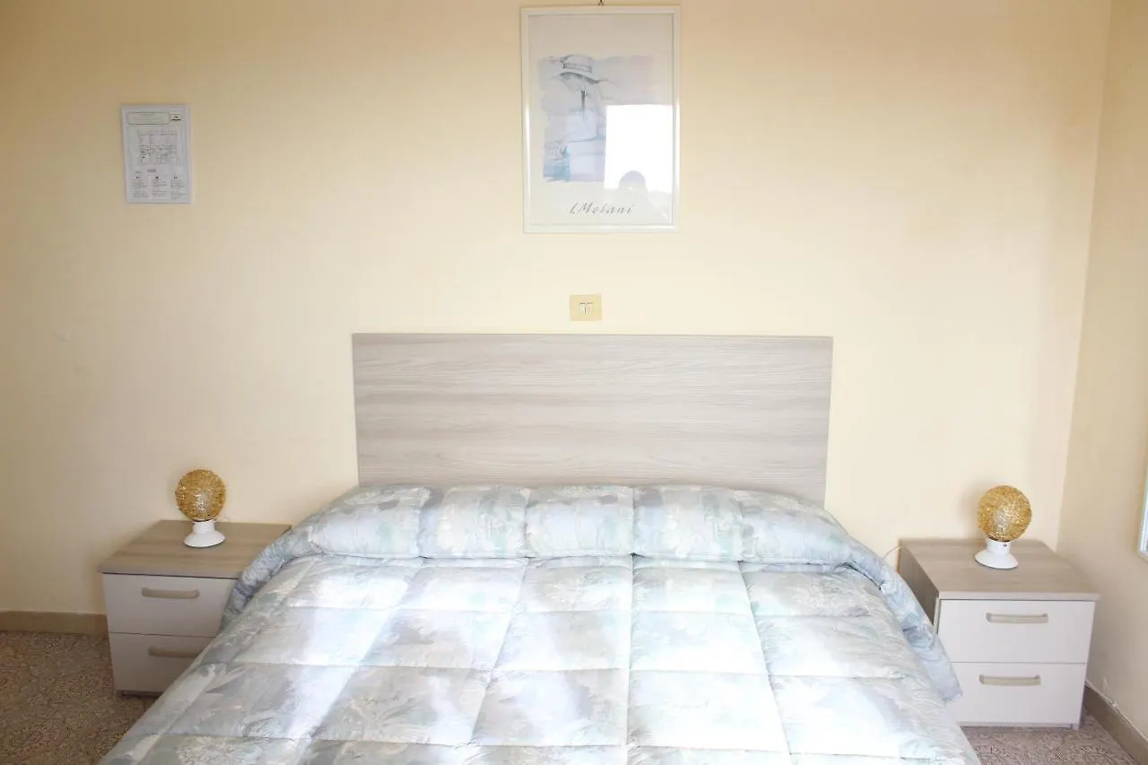 Hotel Luca Lido di Camaiore 3*,
